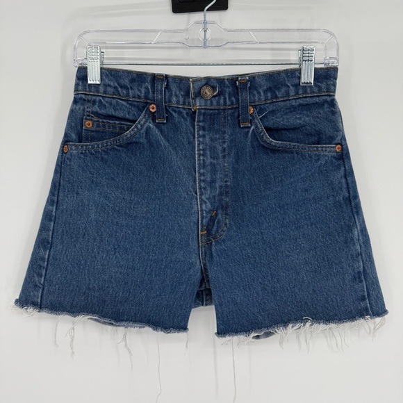 Levi’s Vintage Orange Tab Cut Offs Size 28 Raw Hem‎ 3” Inseam - Picture 1 of 8